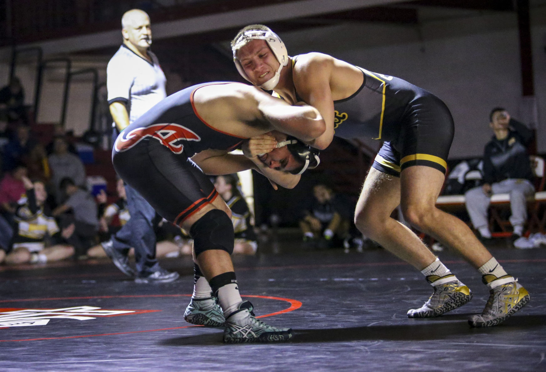 012418-BETTENDORF-ASSUMPTION-WRESTLING-006